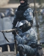 У Азарова розширили перелік спецзасобів для силовиків проти протестувальників
