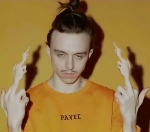 Трек "Espresso Macchiato" від Tommy Cash вважався фаворитом Eurovision Song Contest. Але після низки скандалів, Естонія, наразі у букмекерів 9-та. (+ ВІДЕО)