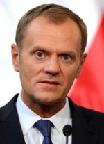 Дональда Туска допитали у справі про Смоленську катастрофу