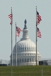 Сенат США розгляне проект про надання Україні зброї