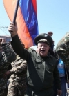 Протести у Вірменії: до демонстрантів приєднались люди у військовій формі (фото, відео)