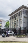 МВС просить українців не нападати на дипустанови Росії