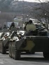 РФ стягує до окупованого Криму важке озброєння (відео)