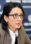 Деканоідзе каже, що "дніпровський стрілець" ховається за Конституцію