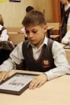 В українських школах підручники можуть замінити на планешти