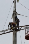 Енергетики відключили одну гілку поставки електрики до Криму