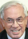 Азаров каже, що колись підробляв "журналістикою"