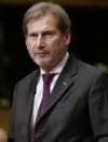 Єврокомісар Ган закликав покарати винуватців нападів на активістів в Україні