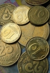 Більшість українців серйозно збідніли за останній рік – опитування (інфографіка)