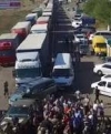 Кабмін заборонив переміщення вантажного транспорту на адмінкордоні з Кримом