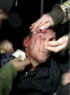 У мережі з'явилось відео, де видно, як "беркутівці" б'ють Луценка (відео)