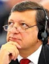 Янукович запевнив Баррозу, що не буде запроваджувати надзвичайний стан