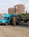 У Слов'янську зіткнулись військовий "Урал" та маршрутне таксі