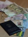Пенсійний фонд пояснив, чому виплати йдуть із затримкою