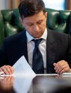 Зеленський ветував скасування закону про стройовий статут ЗСУ
