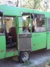 Уламки снаряда влучили в мирне населення у Луганську. Є жертви
