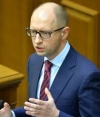 Яценюк розповів, коли може стабілізуватись валютний курс