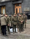 Під Офісом Президента чоловік вчинив спробу самоспалення (відео)