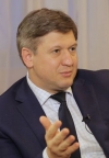 Гройсман визначається, чи звільняти Данилюка