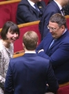 Перед уходом Гройсман підняв зарплату народним депутатам (документ)