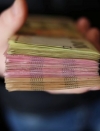 За квітень середня зарплата знизилась на 8,1% - Держстат