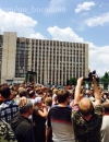 "Йдіть геть усі!": У Донецьку люди прийшли до бойовиків з антивоєнним мітингом (ФОТО, ВІДЕО)