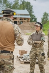 У 2024 році співачка Тіна Кароль показала фото у військовій формі зі зброєю в руках. Як з’ясувалося, артистка пройшла військову підготовку. Тоді багато хто вирішив, що Тіна піариться, але... (+ ВІДЕО)