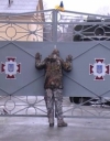 Львів'яни продовжують стримувати місцевих силовиків (відео)