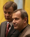 Афера Клюєвих: Відібрали гроші у малозабезпечених сімей, дітей та інвалідів, щоб фінансувати привласнений завод (ДОКУМЕНТ)